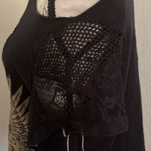 Trunk LTD Zac Brown Distressed Lace Sheer Mesh Detailing Black Graphic Shirt - Picture 9 of 13